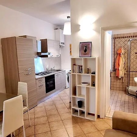 Claudietta By Controluce Apartment